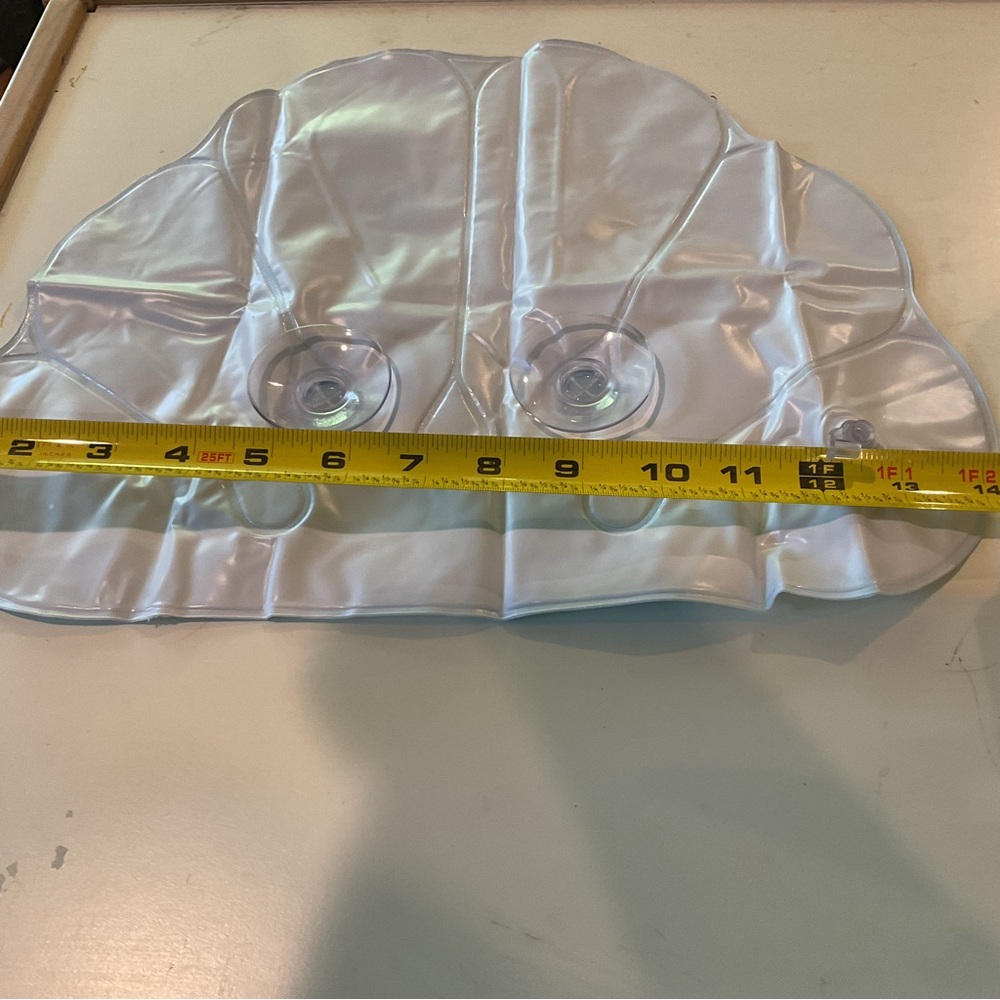 Inflatable bath pillow shell shaped - Picture 3 of 4